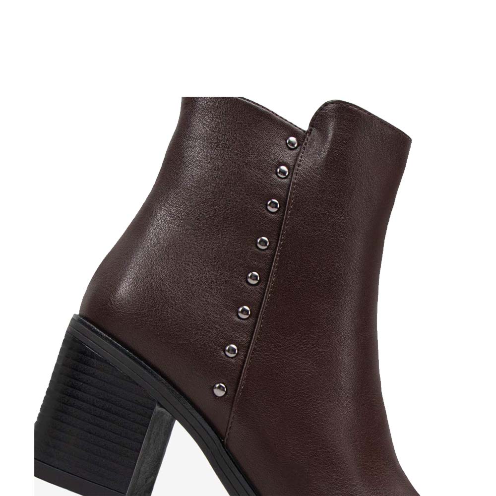 Botin Chabely YI023